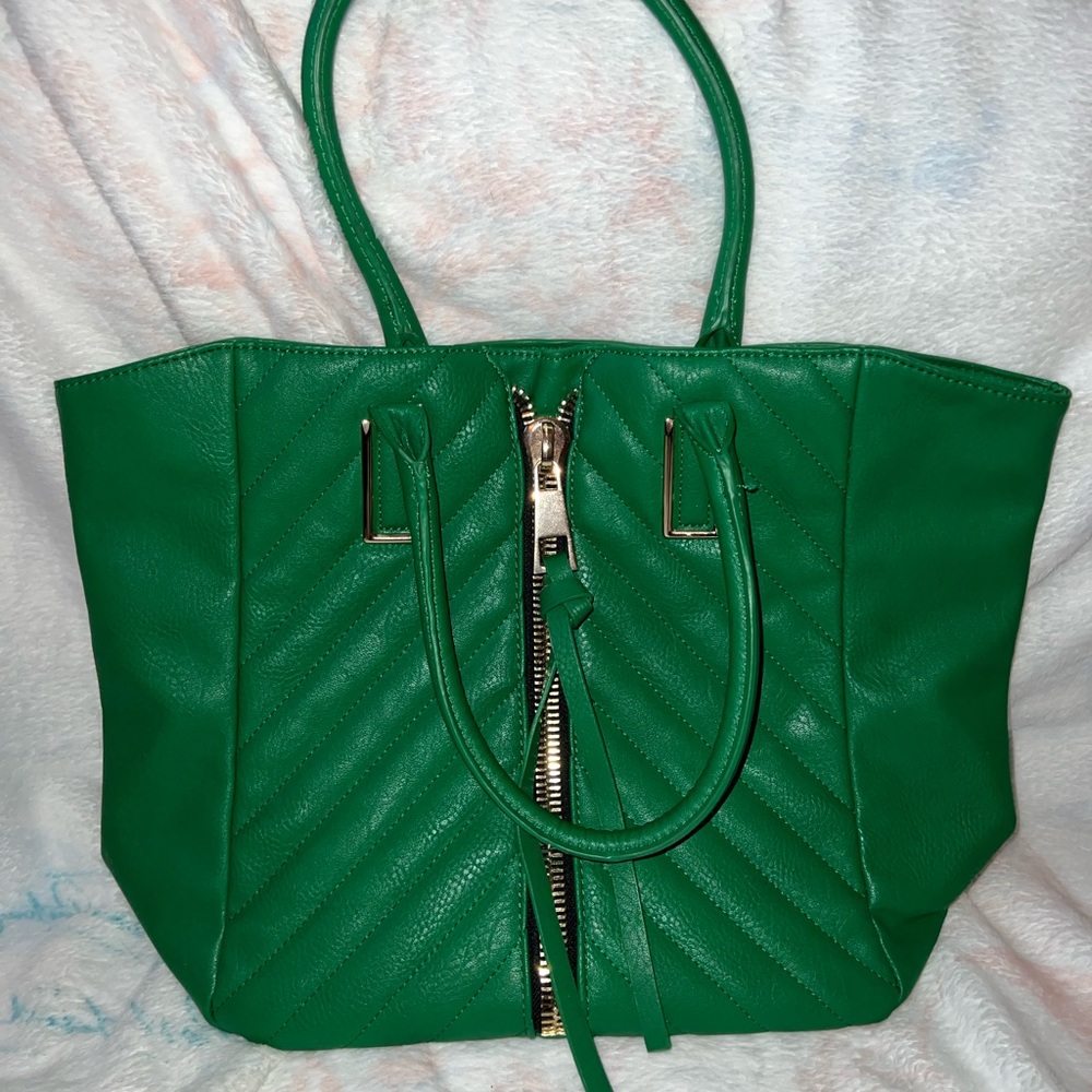 Gorgeous Green Charming Charlie Tote!